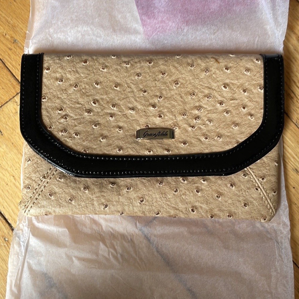 Grace Adele Tess-sand clutch